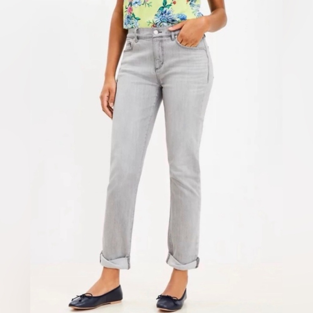 NWT Loft The Girlfriend Mid Rise Jeans Gray 31p Petite